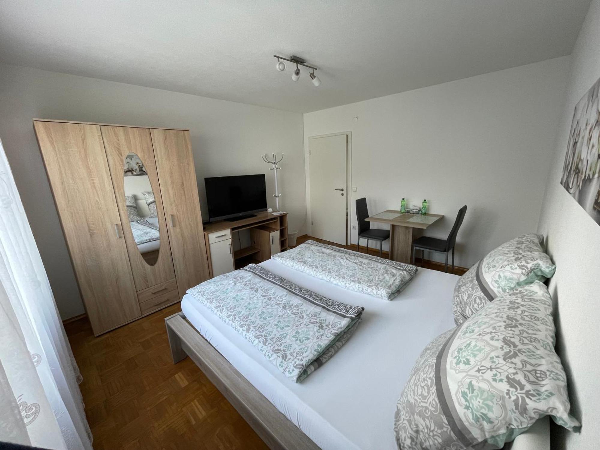 Nita Hotel Frickenhausen  Kültér fotó